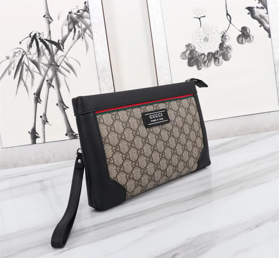 Gucci 2022 New Style Bucket Bag with Signature Lines