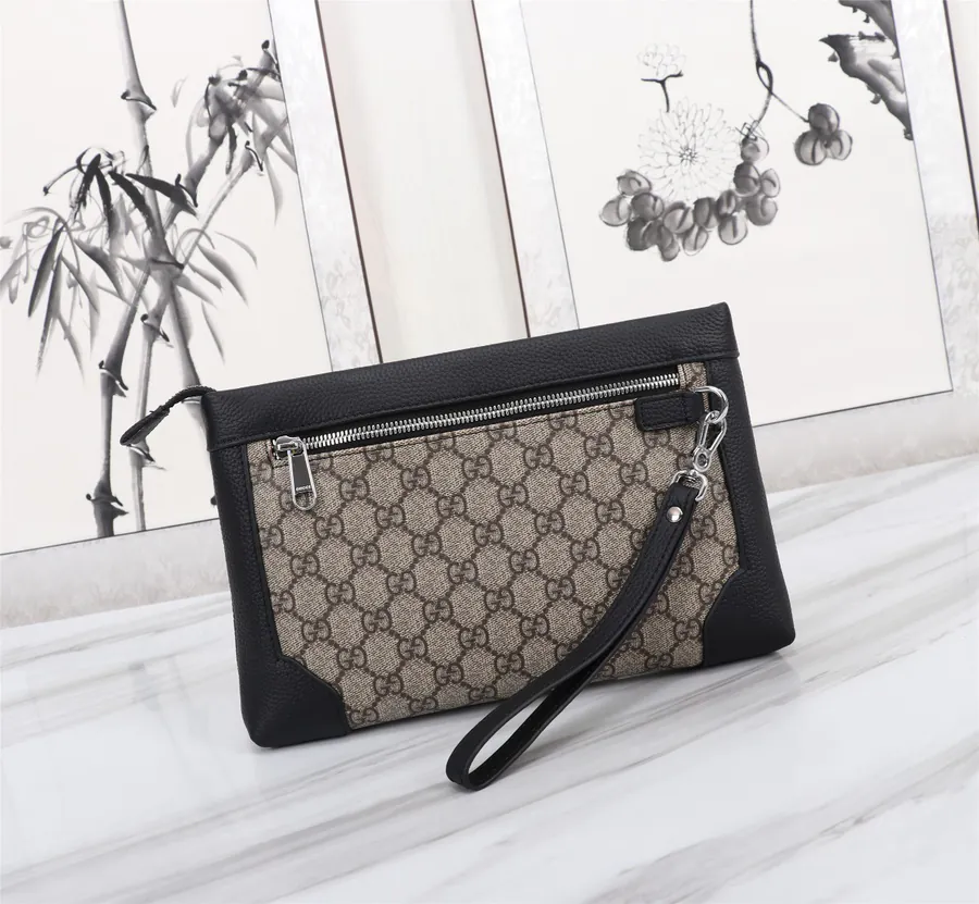 Gucci 2022 New Style Bucket Bag with Signature Lines