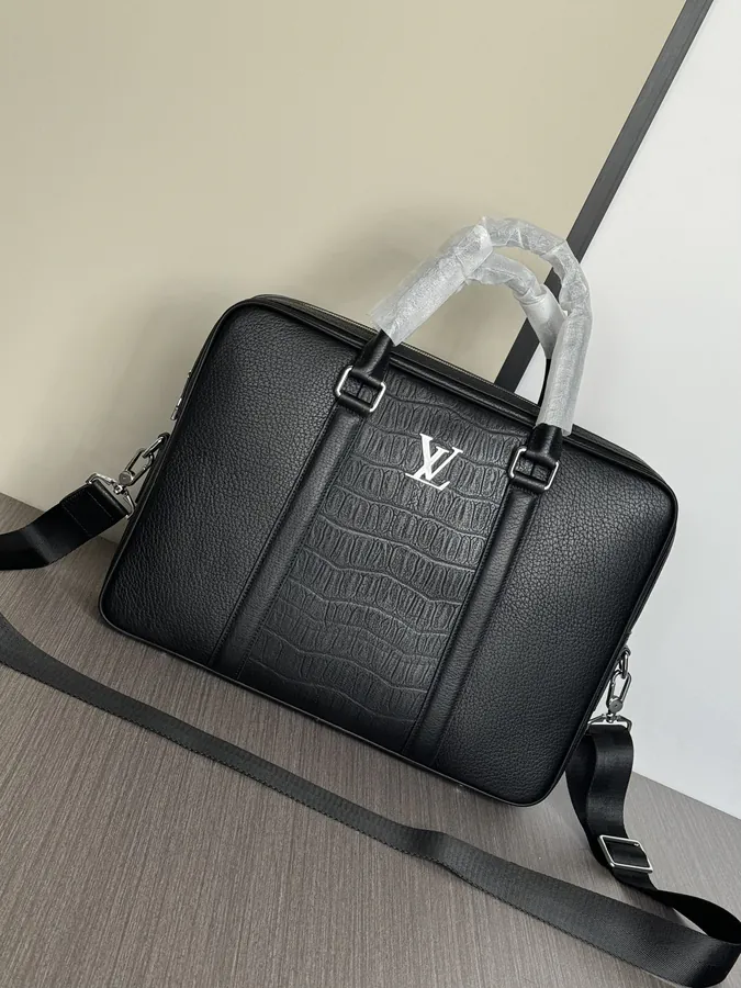 LV Premium Grained Calfskin Briefcase 8463 1