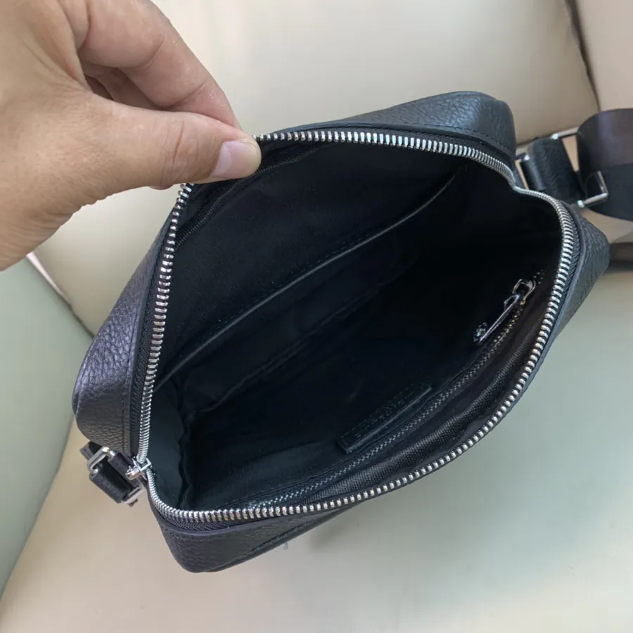 Mondaine Bucket Bag Black Premium Handcrafted