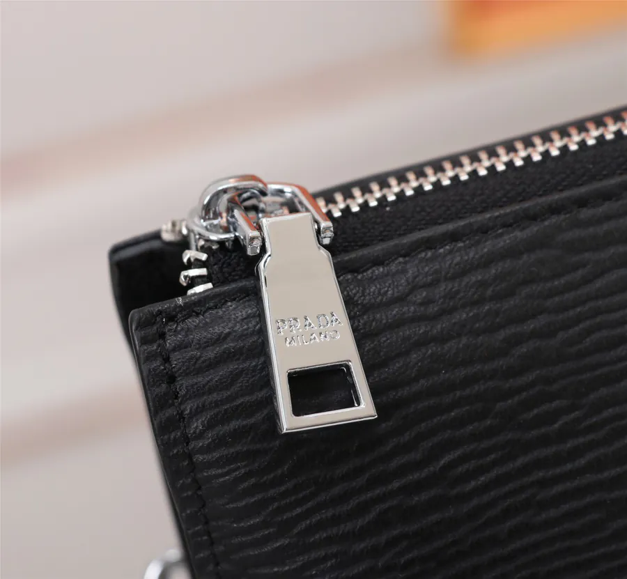 P Brand Men's Wallet