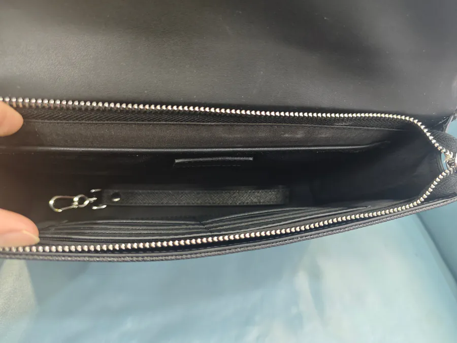 Mondaine Password Lock Single Handle Bag