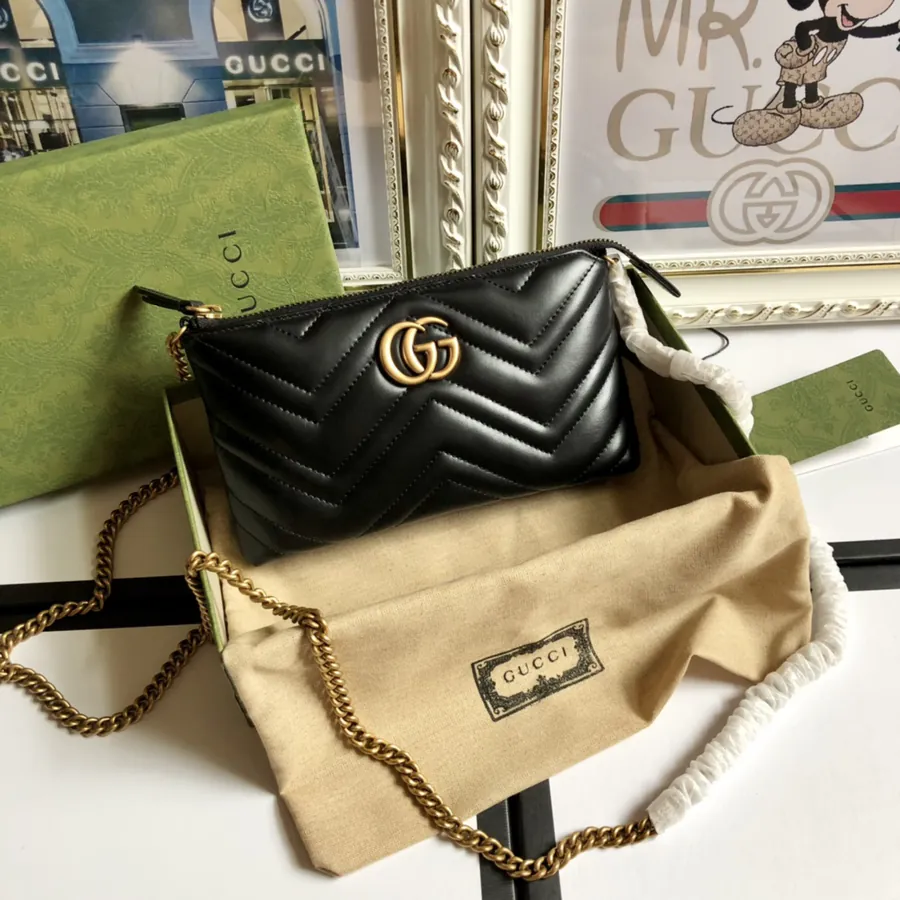 G Brand Chain Bag with Grained Calfskin
