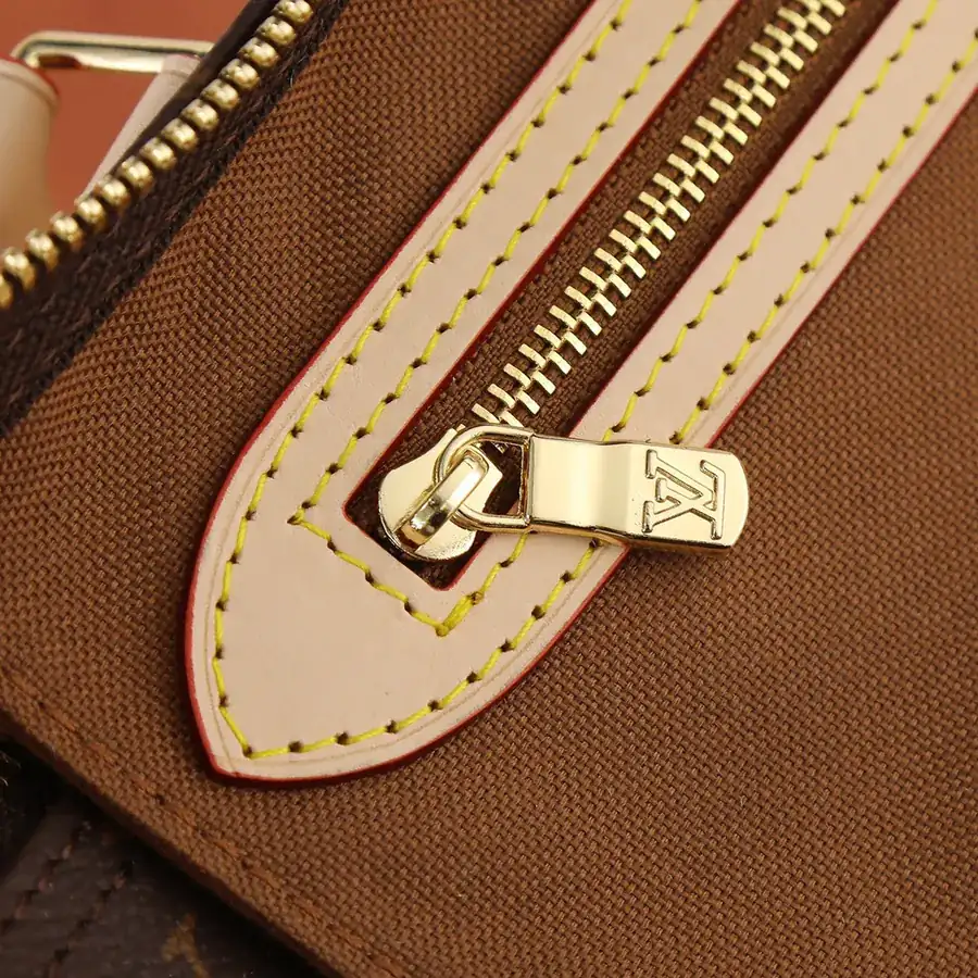 Louis Vuitton Speedy Bucket Bag Large, Perfectly Handcrafted