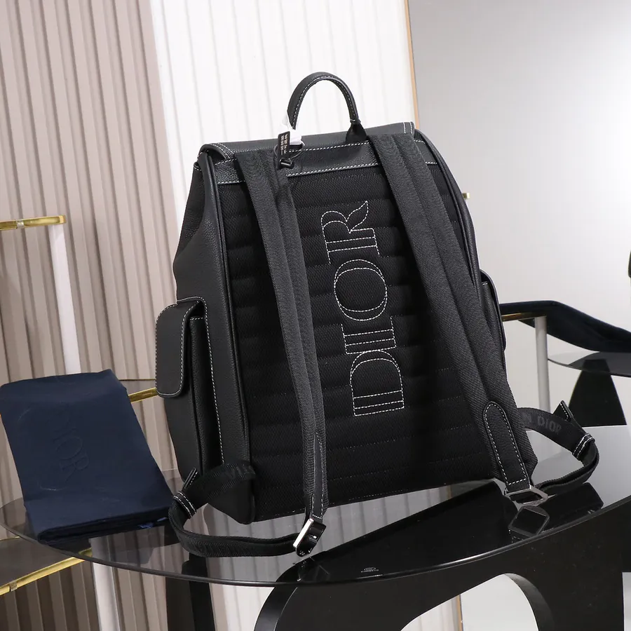 Dior Essentials Saddle Bag Black Grained Calfskin