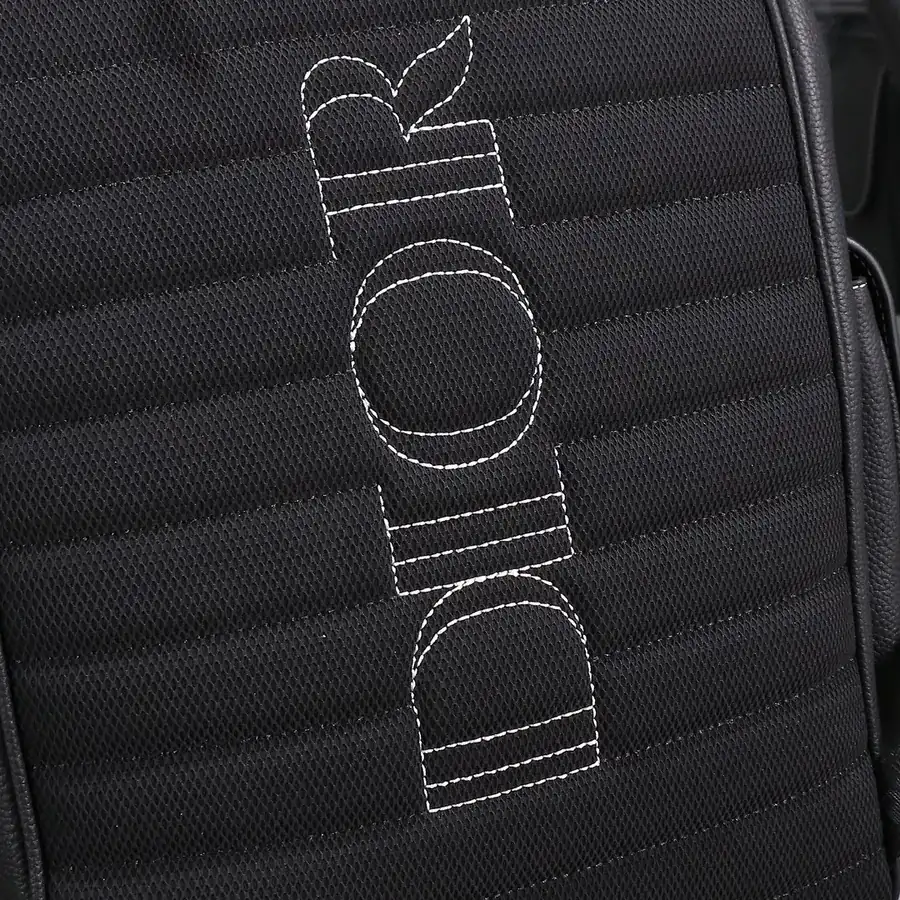 Dior Essentials Saddle Bag Black Grained Calfskin