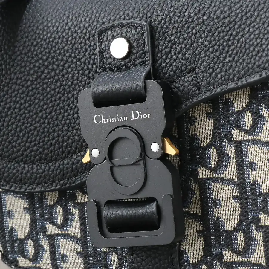 Mini Saddle Messenger Bag 420 Market Top Version