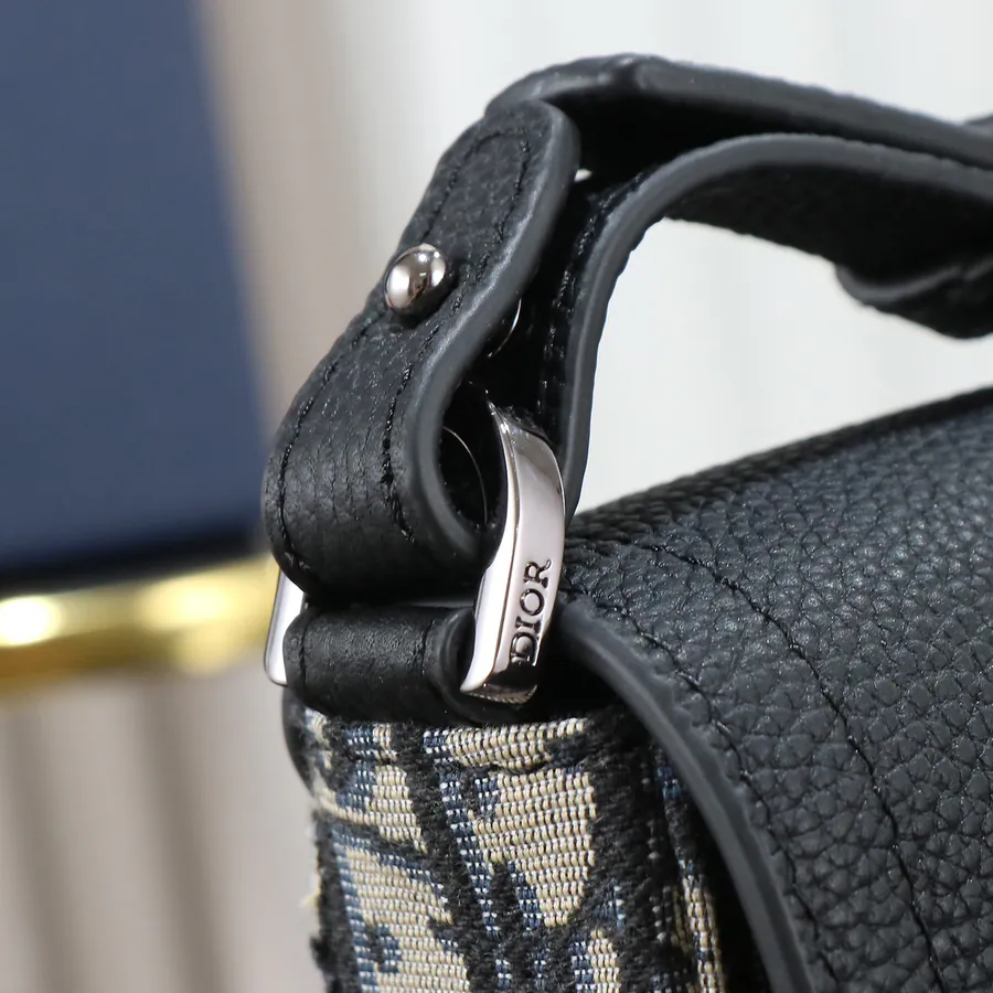 Mini Saddle Messenger Bag 420 Market Top Version