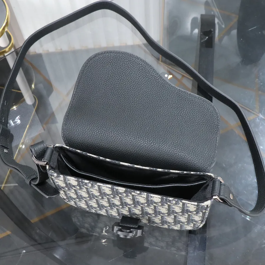 Mini Saddle Messenger Bag 420 Market Top Version