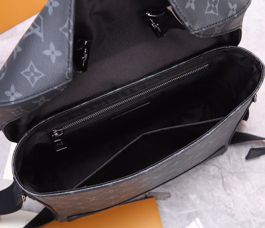 Chanel Messenger PM Voyager Small