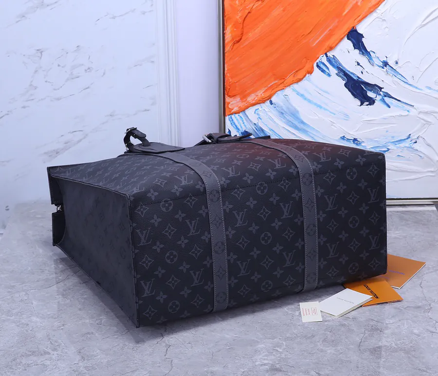 M45379 New Cabas Zippe Large Handbag