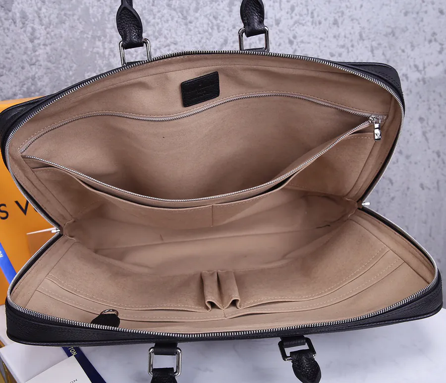 Louis Vuitton Porte Documents Voyage in Taurillon Leather