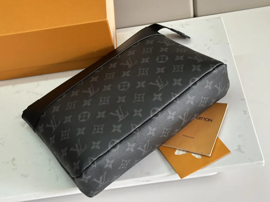 Top Original M82543 Pochette Voyage Souple Handbag