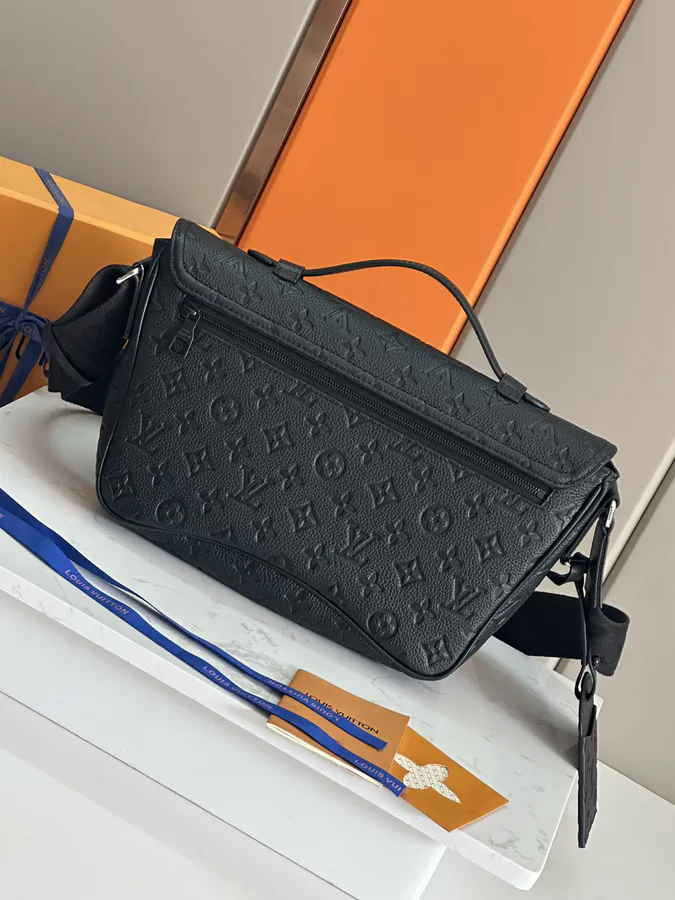 Louis Vuitton Montsouris Messenger Bag