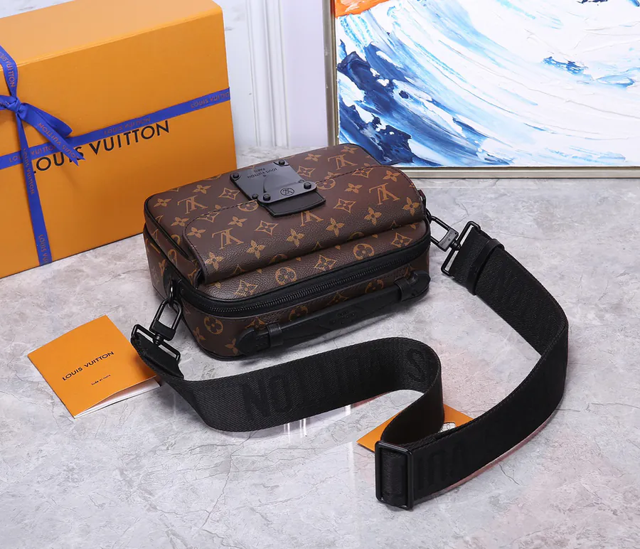 Original Monogram Assar Canvas S Lo Briefcase with Magnetic Lock