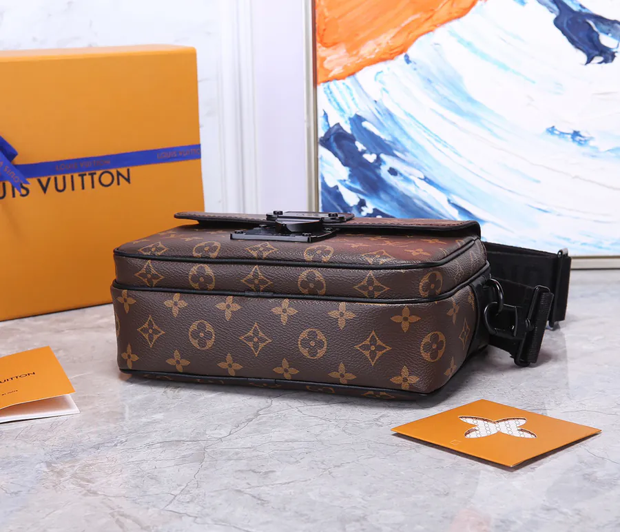Original Monogram Assar Canvas S Lo Briefcase with Magnetic Lock