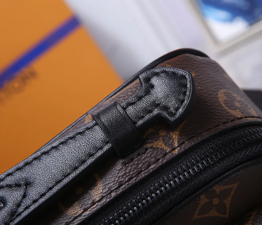 Original Monogram Assar Canvas S Lo Briefcase with Magnetic Lock