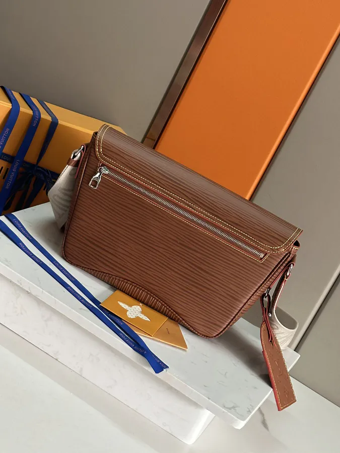 Montsouris Messenger Bag Caramel