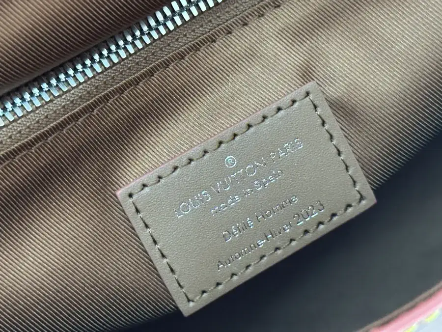 Montsouris Messenger Bag Caramel