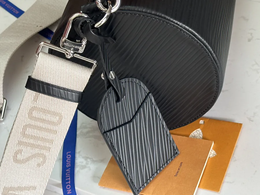 Aly Soft Polochon Handbag Black