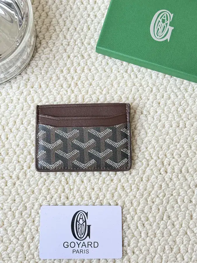 Saint Suice Classic Card Holder