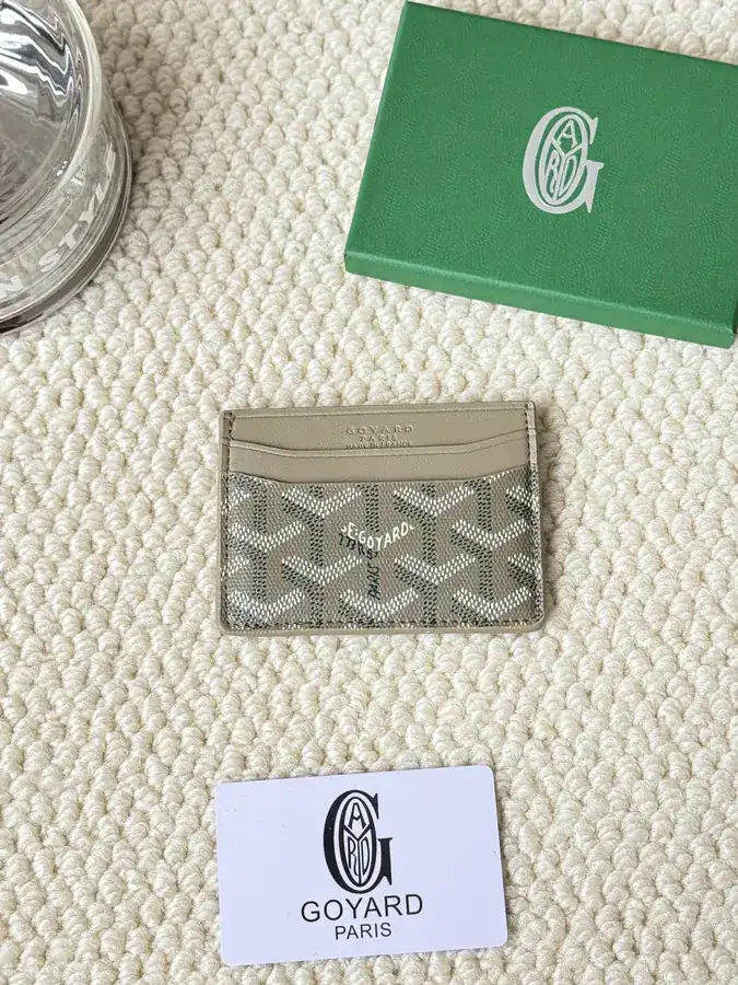 Saint Suice Classic Card Holder