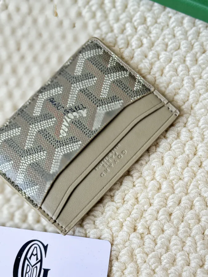 Saint Suice Classic Card Holder
