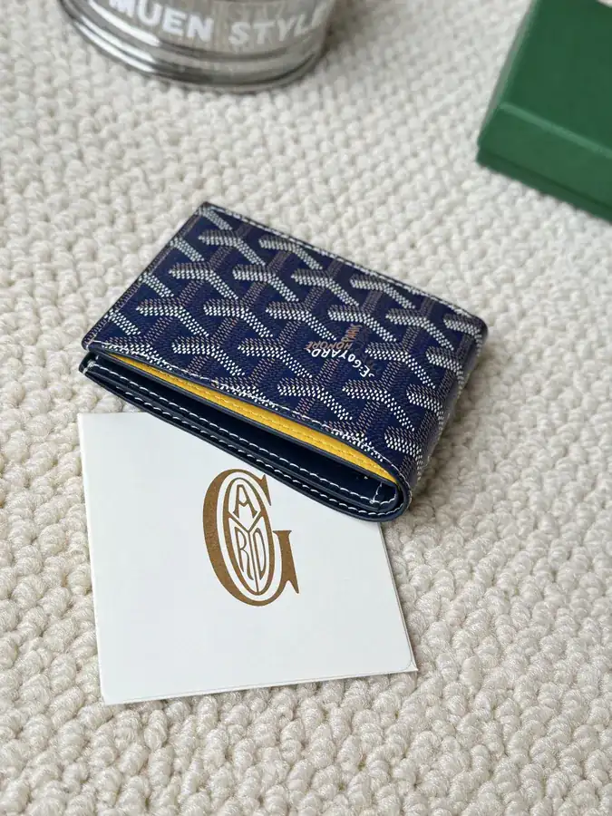 Classic Short Wallet from G0YARD