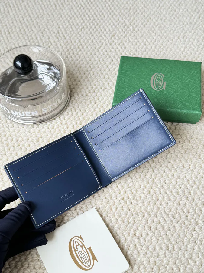 Classic Short Wallet from G0YARD