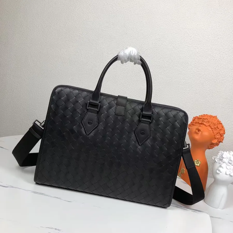 P600 Bottega Veneta Men's Custom Briefcase No Logo, Classic Design