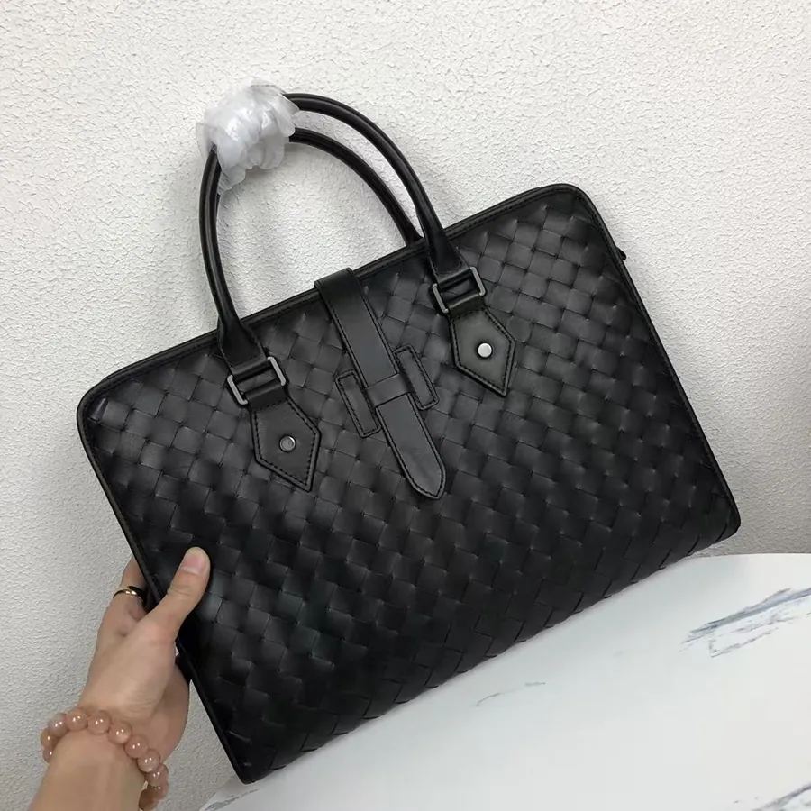 P600 Bottega Veneta Men's Custom Briefcase No Logo, Classic Design