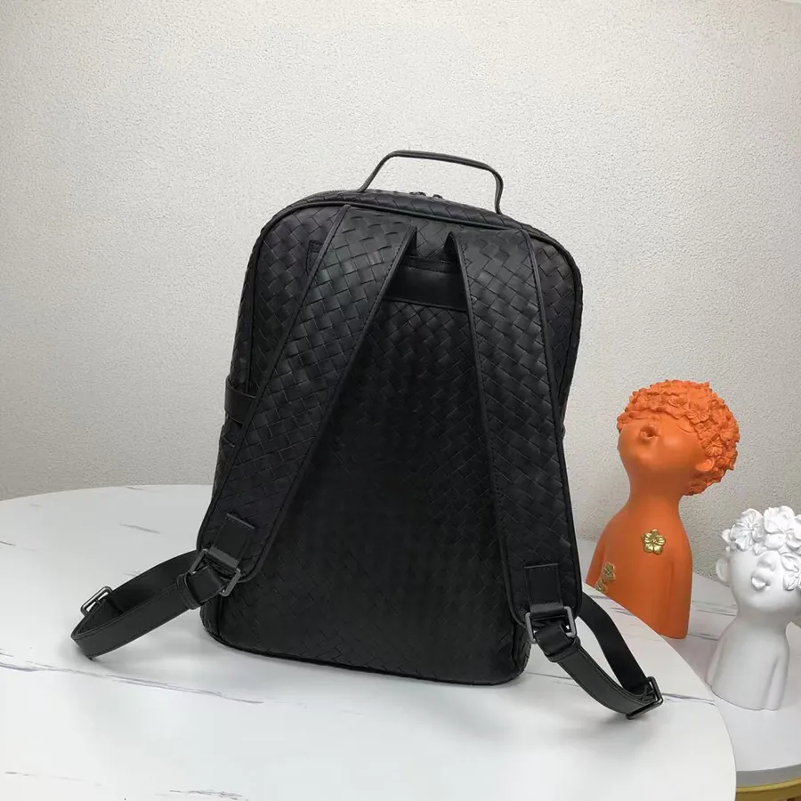 P700 BV New Mens Backpack Premium Leather, Elegant Design