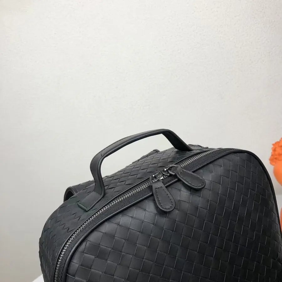 P700 BV New Mens Backpack Premium Leather, Elegant Design