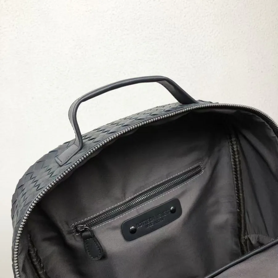 P700 BV New Mens Backpack Premium Leather, Elegant Design