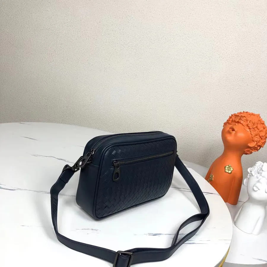 P400BV Premium Handcrafted Bucket Bag