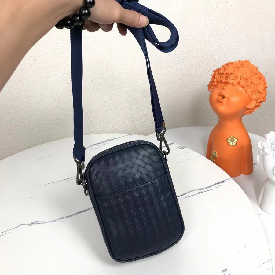 P350 BV Premium Men's Crossbody Phone Bag