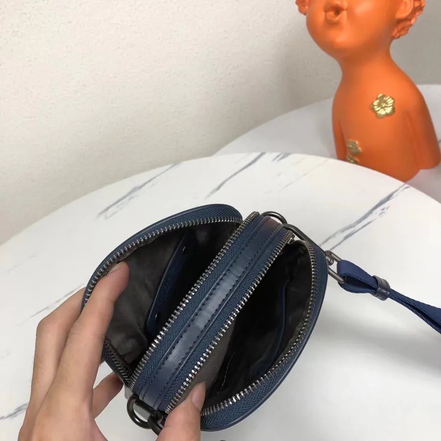 P350 BV Premium Men's Crossbody Phone Bag