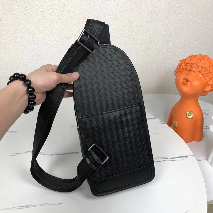 P400BV Men's Chest Bag Official Replica