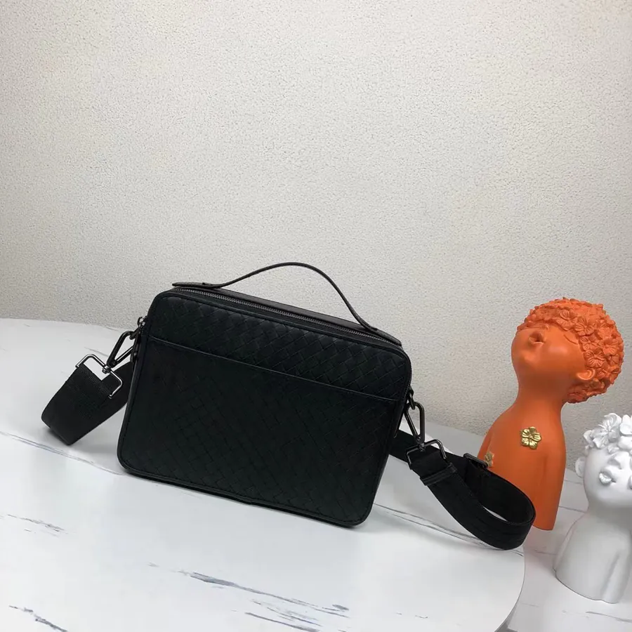 P 420 BV Men's Mini Crossbody Bag