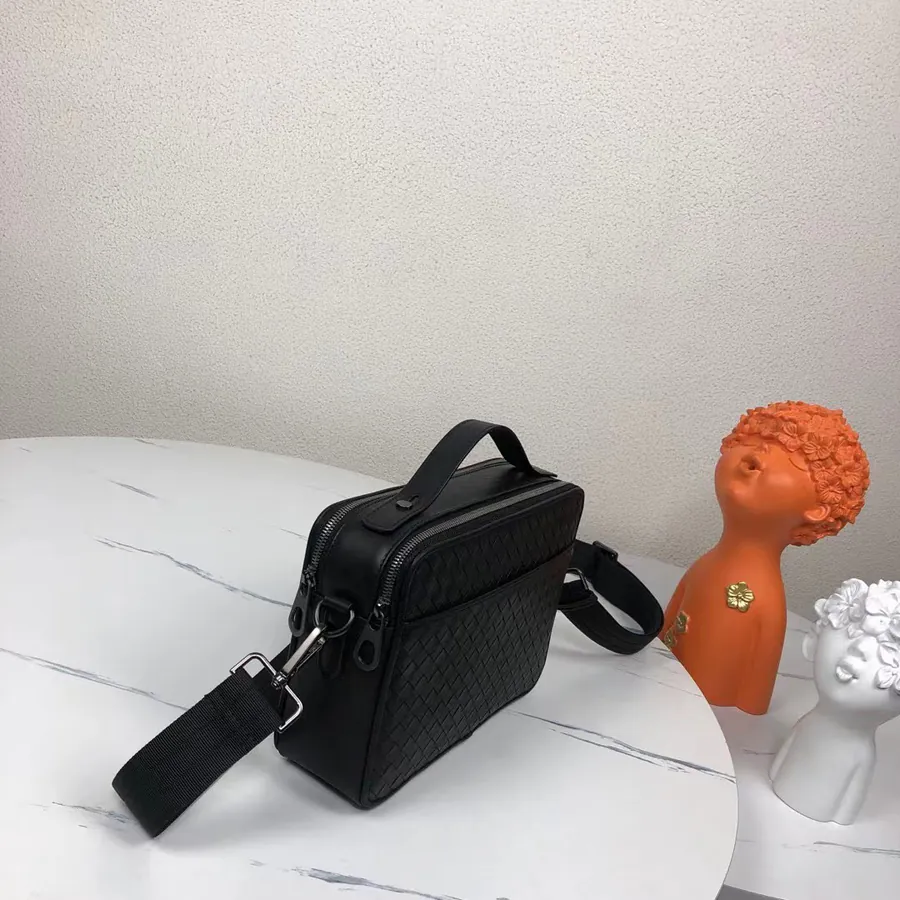 P 420 BV Men's Mini Crossbody Bag