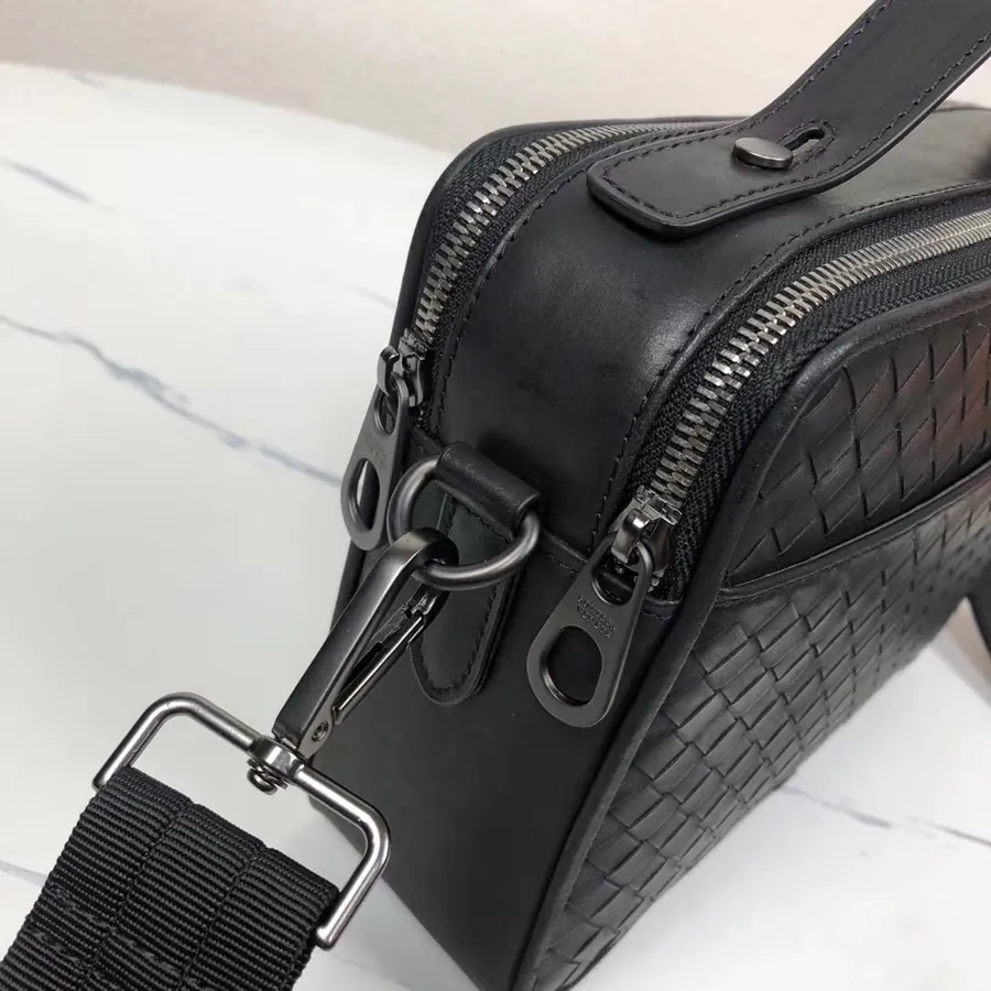 P 420 BV Men's Mini Crossbody Bag
