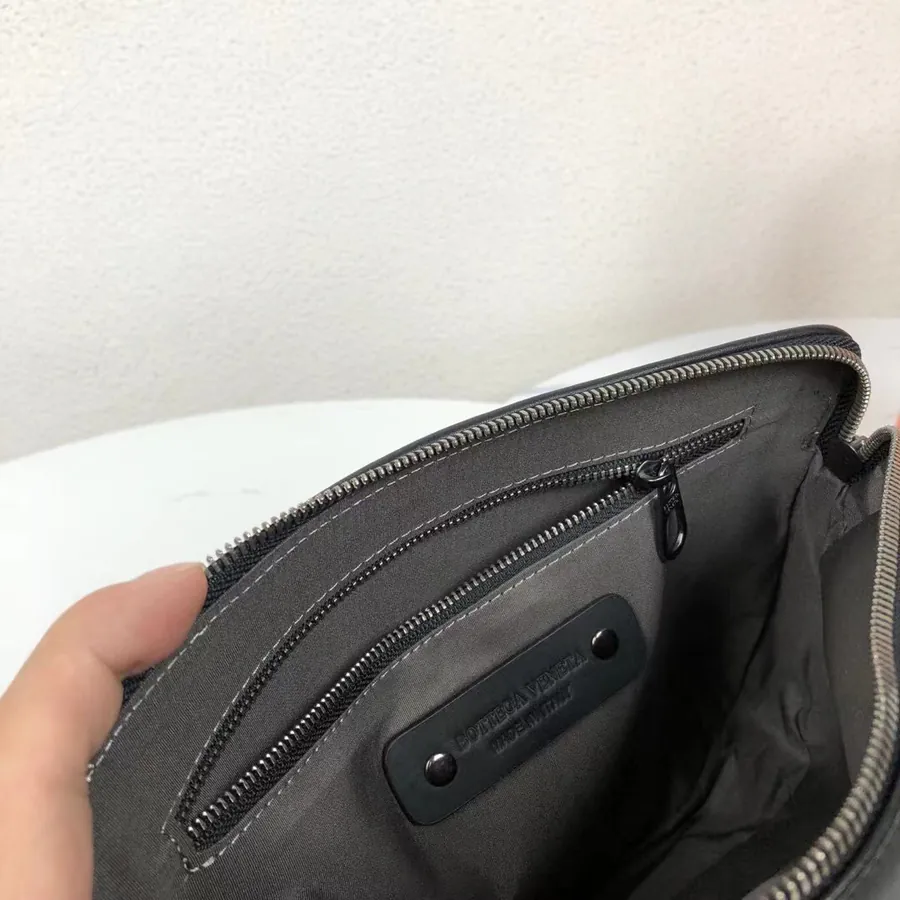 P 400 BV Men's Slim Crossbody Bag