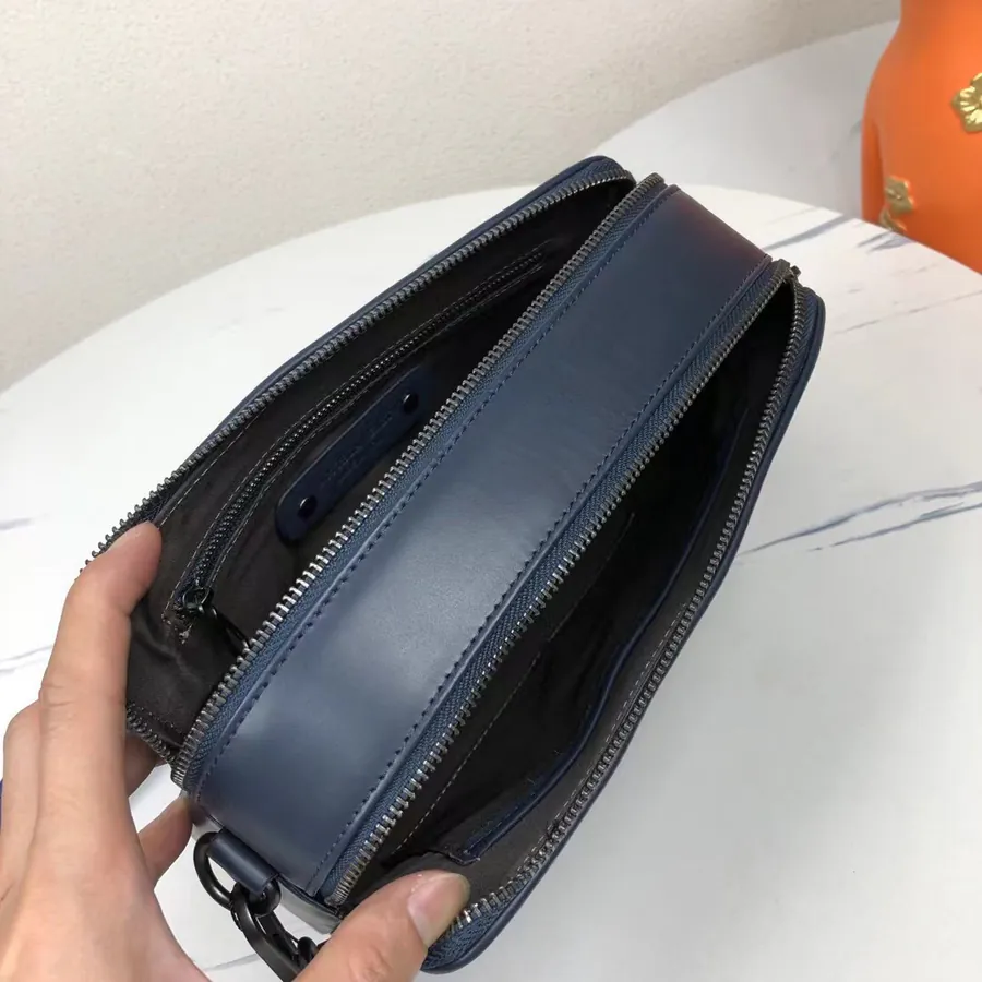 P 400 BV Men's Small Crossbody Bag