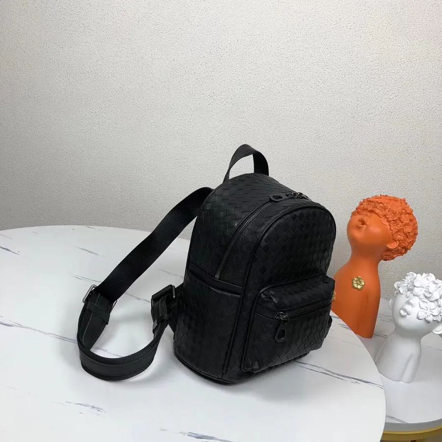 P550 BV Men's Backpack Premium Quality, Official Website Synchronized