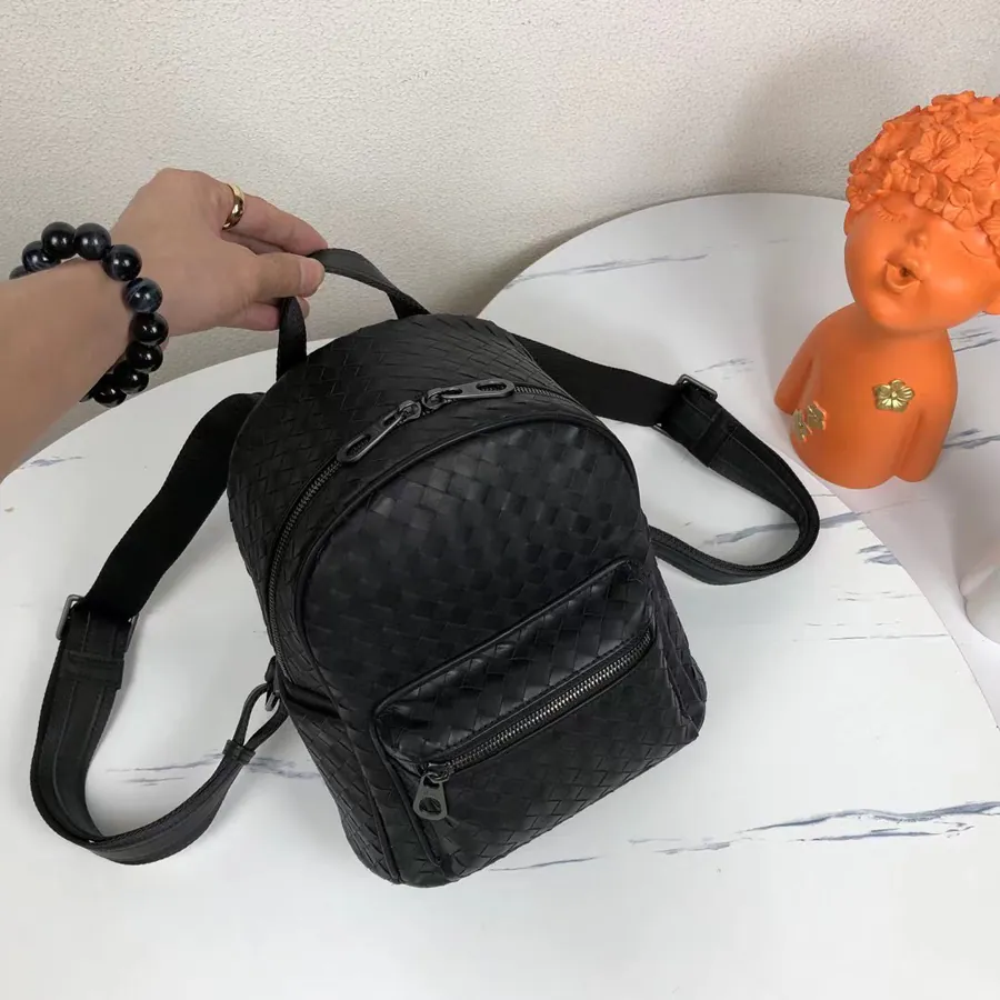P550 BV Men's Backpack Premium Quality, Official Website Synchronized