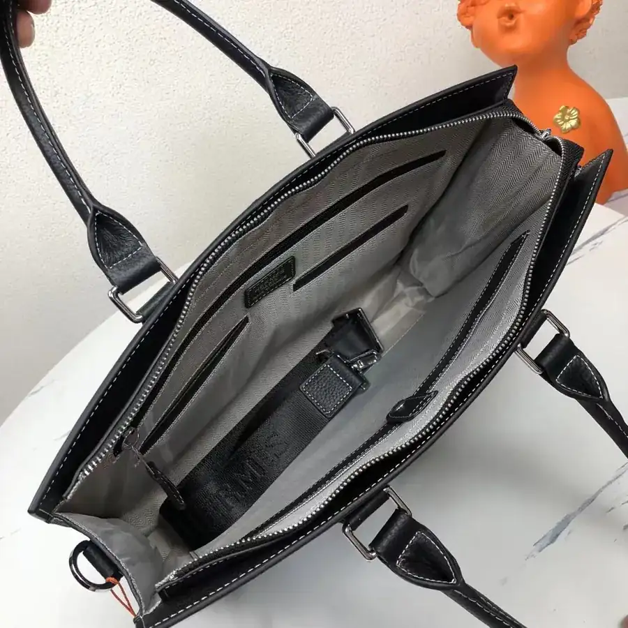 P470 H Brand New Men's Briefcase