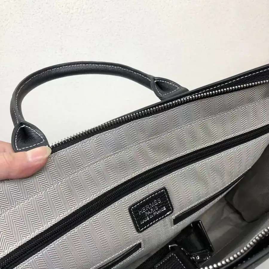 P470 H Brand New Men's Briefcase