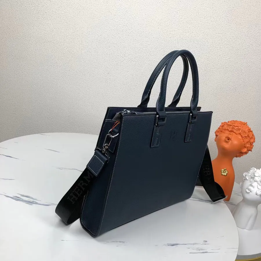P470 H Home Latest Men's Briefcase