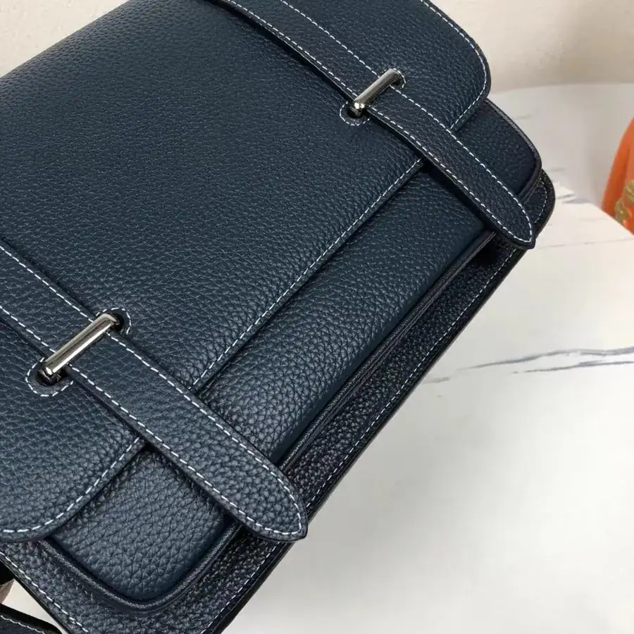 P530 Equestrian New Mens Shoulder Bag