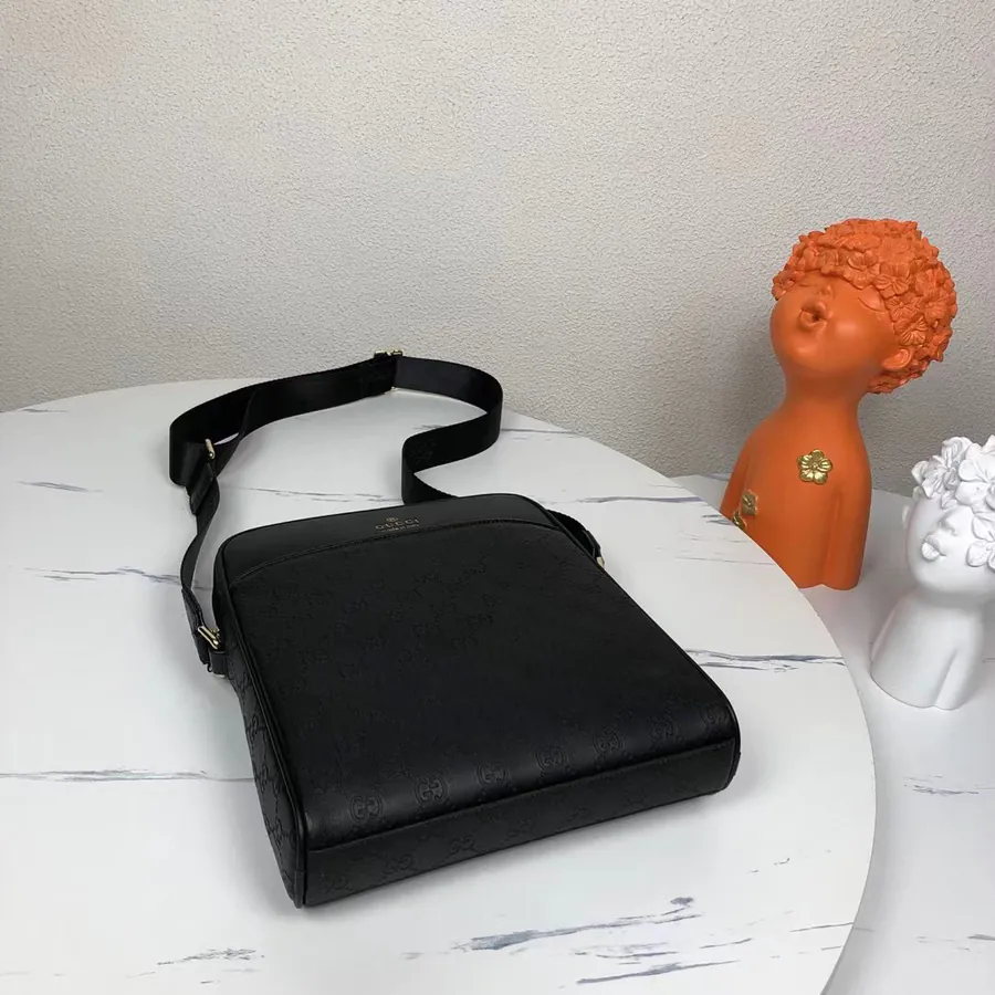 P400 G Family Italy Crossbody Bag